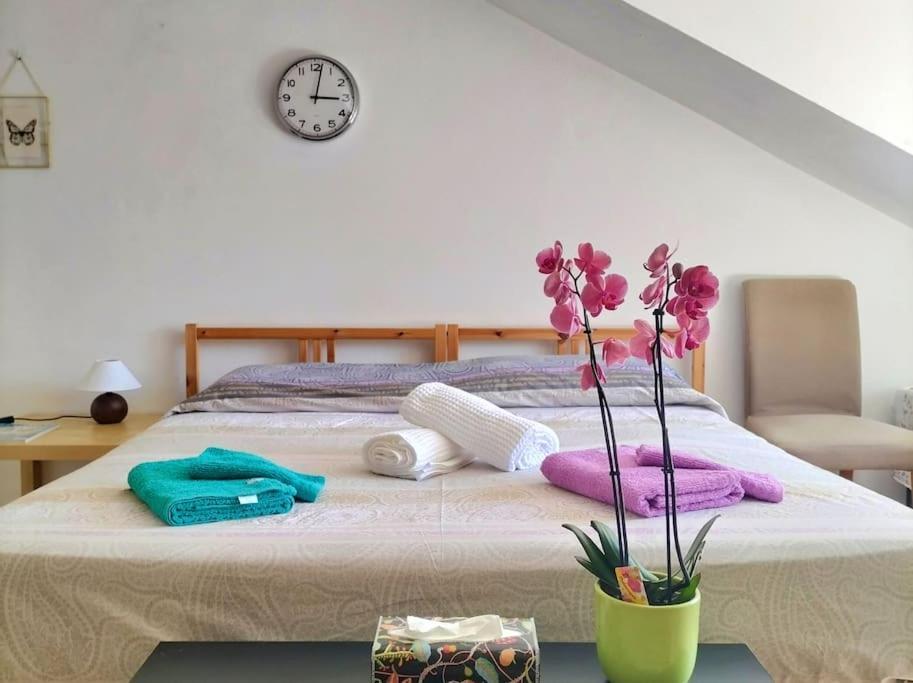 La Casa Di Marta - Ampia Ed Accogliente Mansarda In Piazza Statuto Apartment Torino Exterior foto