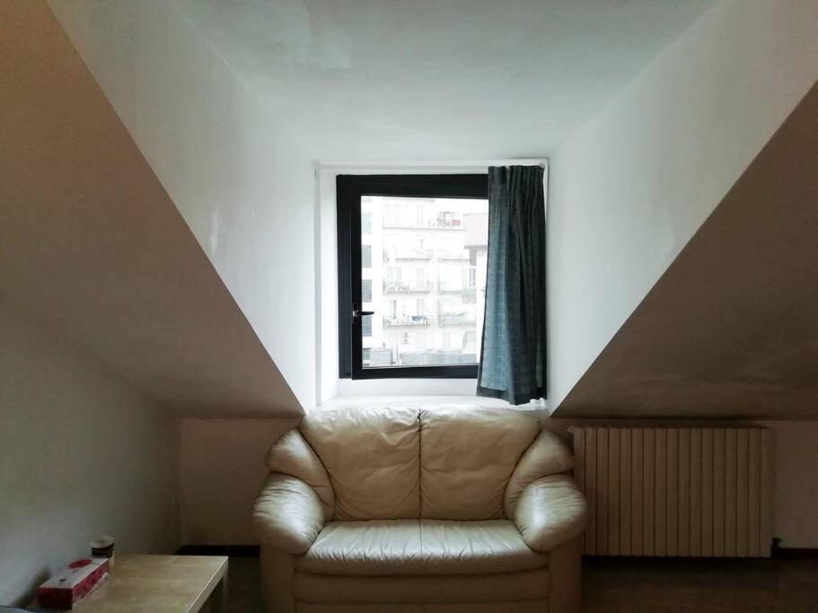La Casa Di Marta - Ampia Ed Accogliente Mansarda In Piazza Statuto Apartment Torino Exterior foto