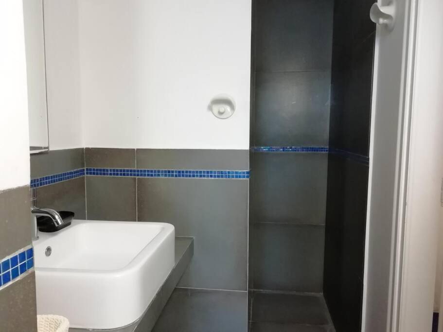 La Casa Di Marta - Ampia Ed Accogliente Mansarda In Piazza Statuto Apartment Torino Exterior foto